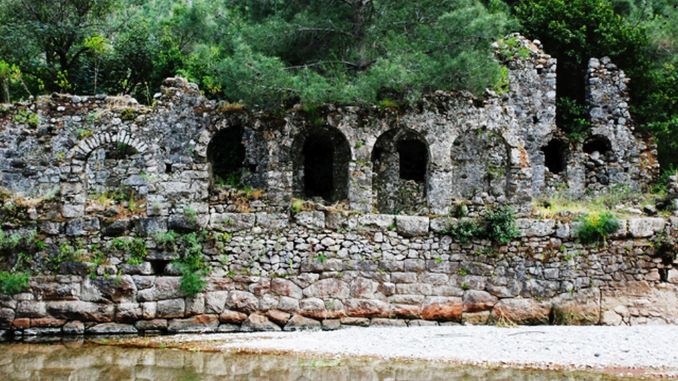 Olympos Antik Kenti